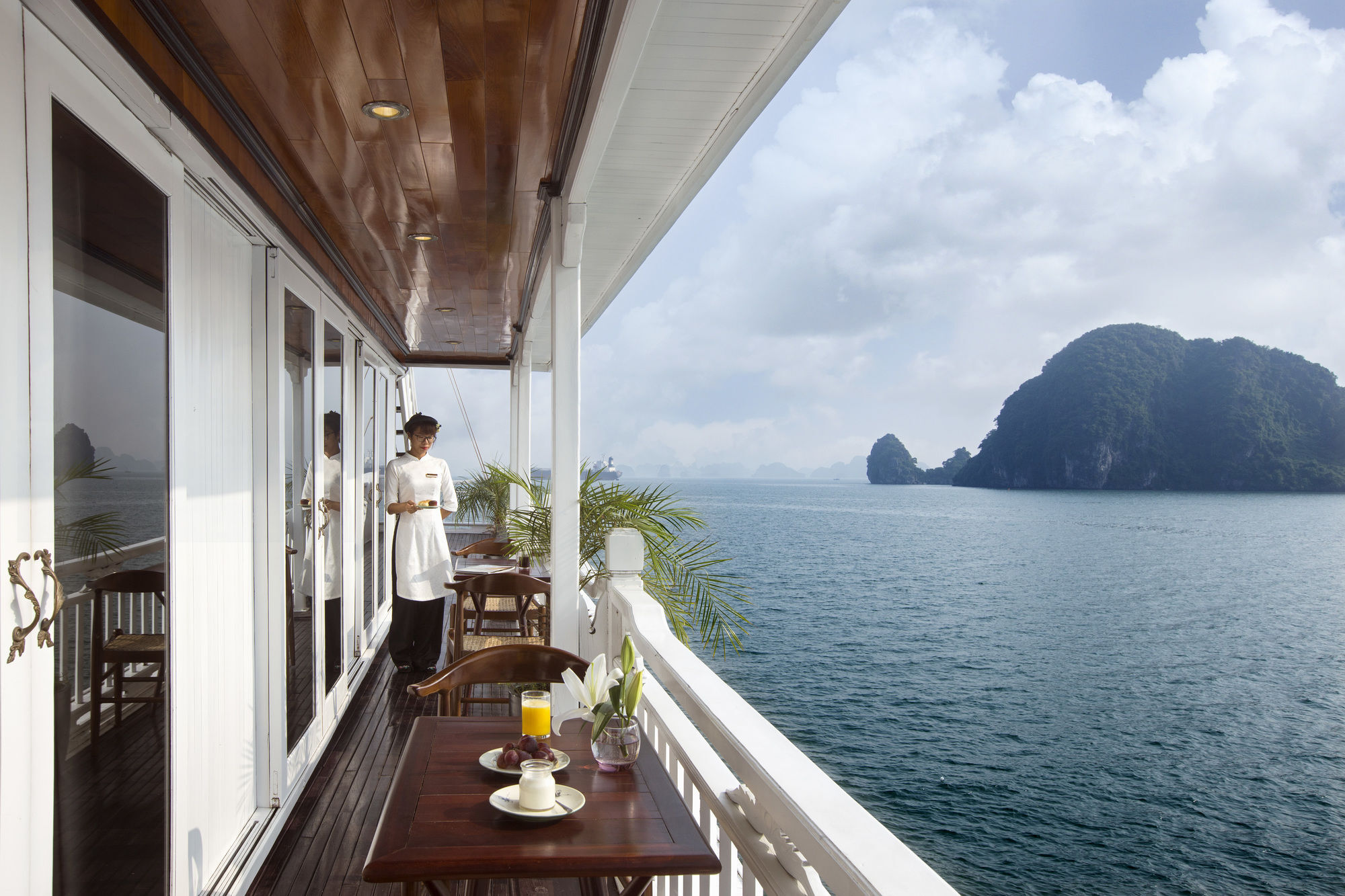 Aphrodite Cruise Ha Long Buitenkant foto