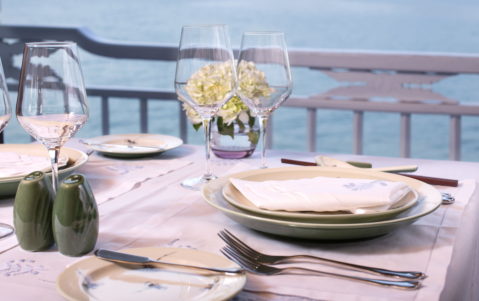 Aphrodite Cruise Ha Long Buitenkant foto