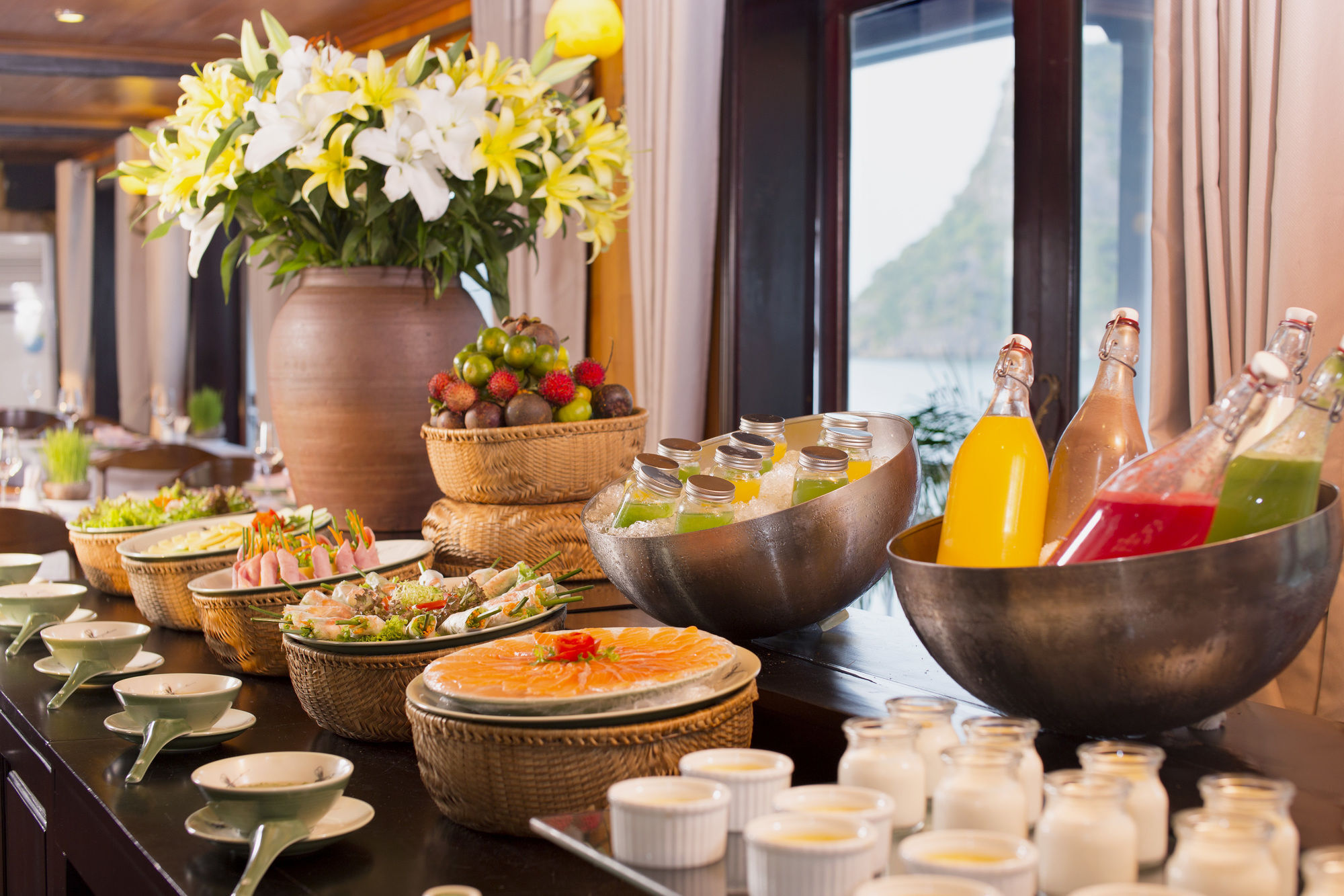 Aphrodite Cruise Ha Long Buitenkant foto